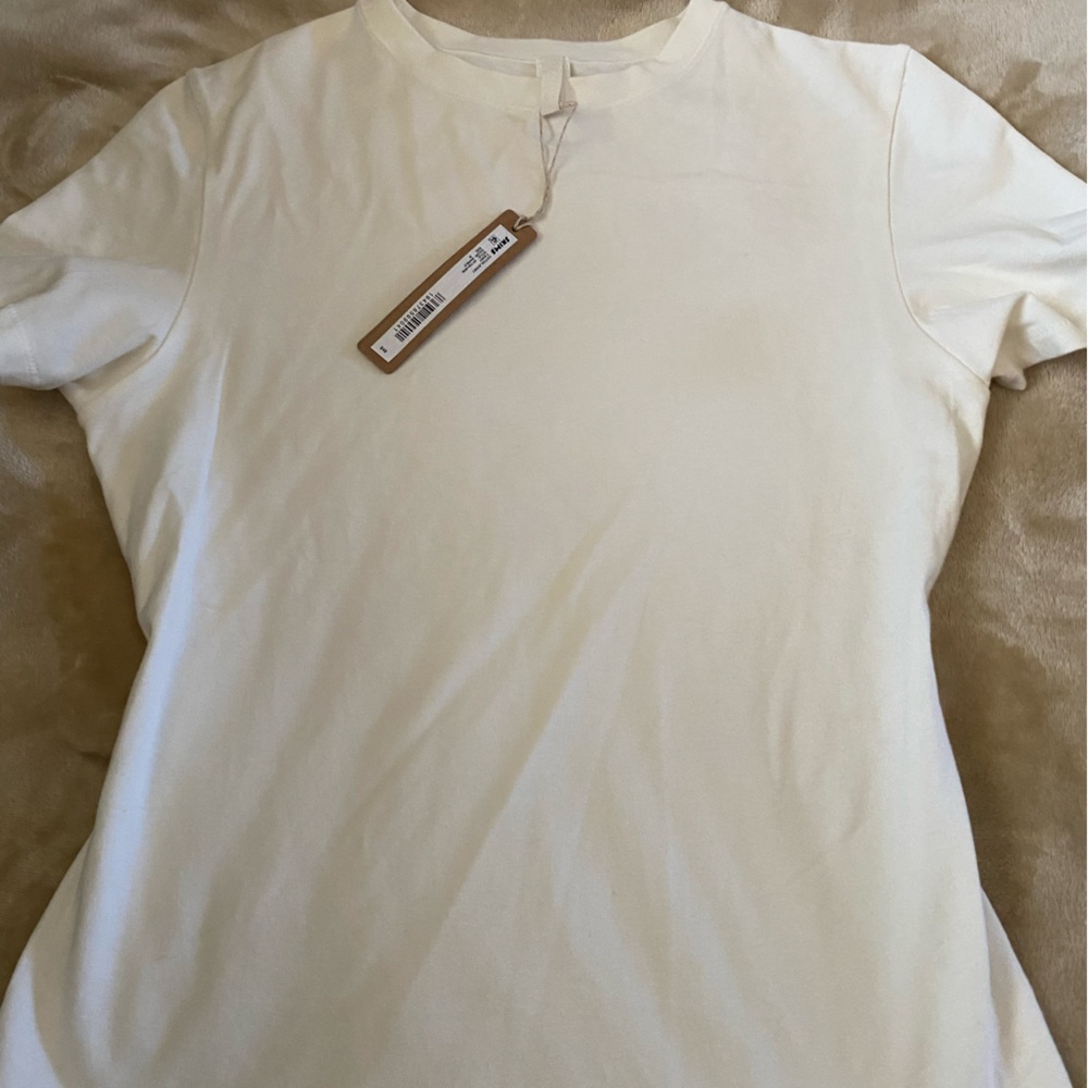 Skims shirt